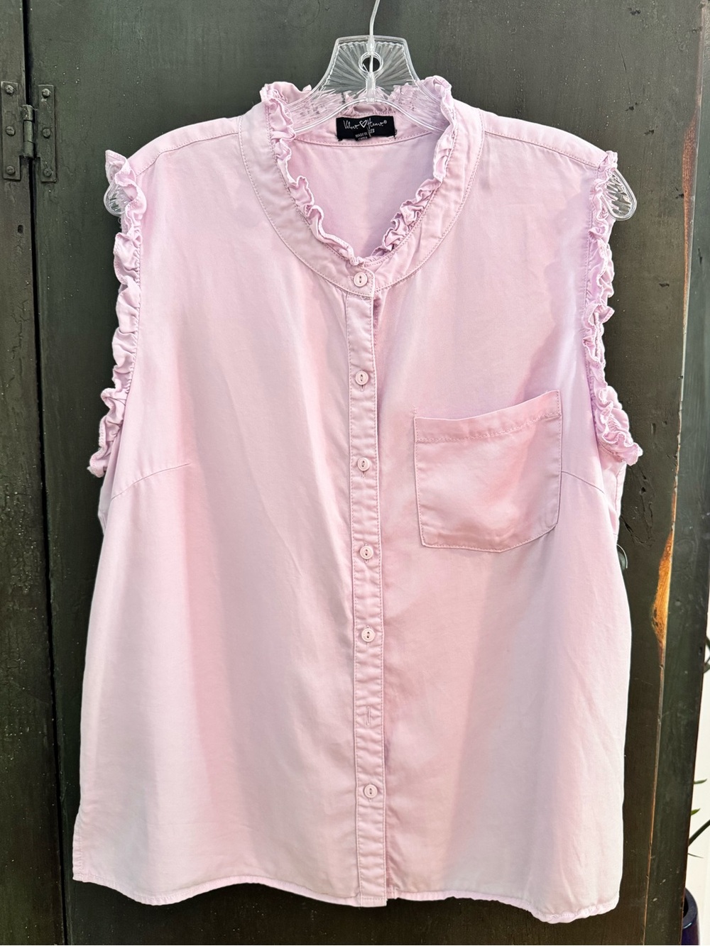 Velvet Heart Light Pastel Purple Ruffle Sleeveless Button Down Blouse, Large